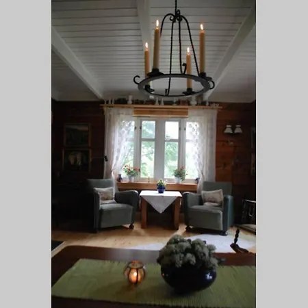 100 Years Old Norwegian Log House In Tromso Villa Exterior photo