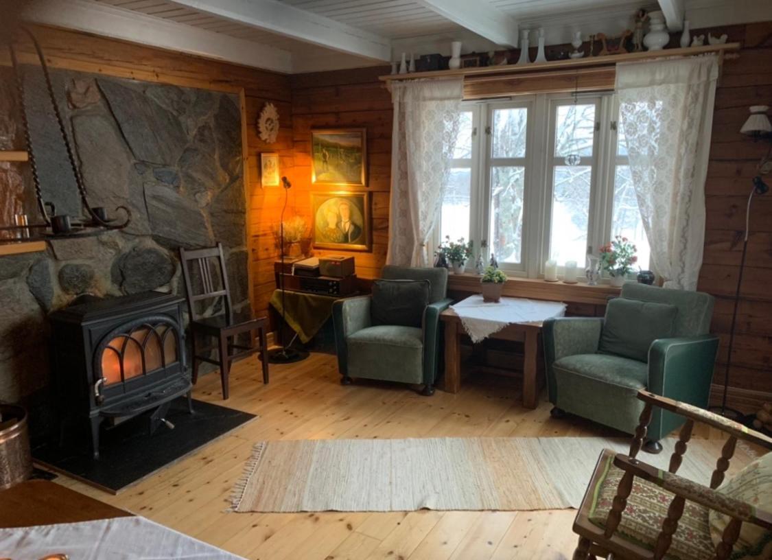 100 Years Old Norwegian Log House In * Тромсё