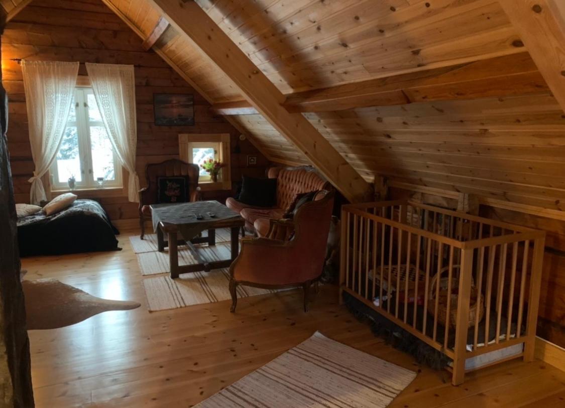 100 Years Old Norwegian Log House In Дом отдыха